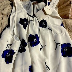 Beautiful new with tags Banana Republic dress